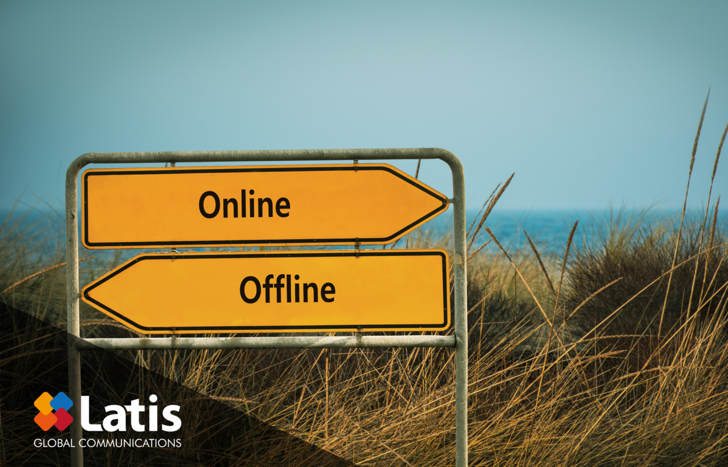 Online Games vs. Offline Games - Latis Global